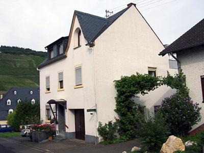 Anneliese Schmitgen Bed & Breakfast Bernkastel-Kues Bagian luar foto